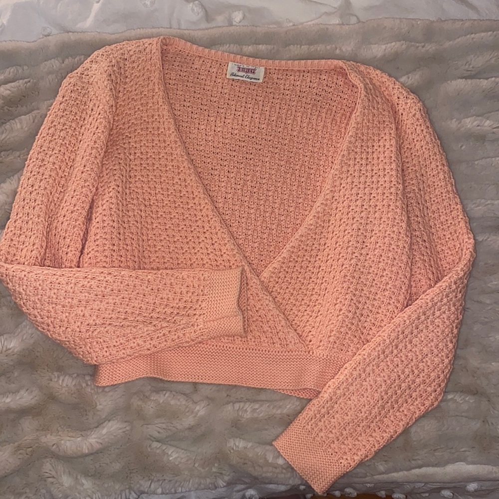 Vintage Cross Front Cropped Sweater!